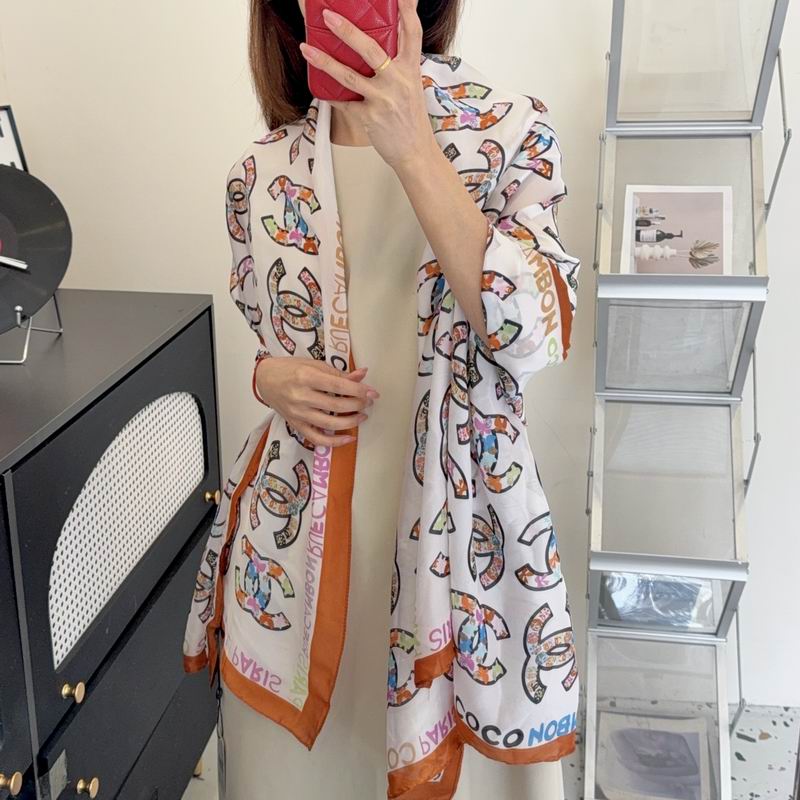 Chanel silk scarf 90-180cm E11 (10)