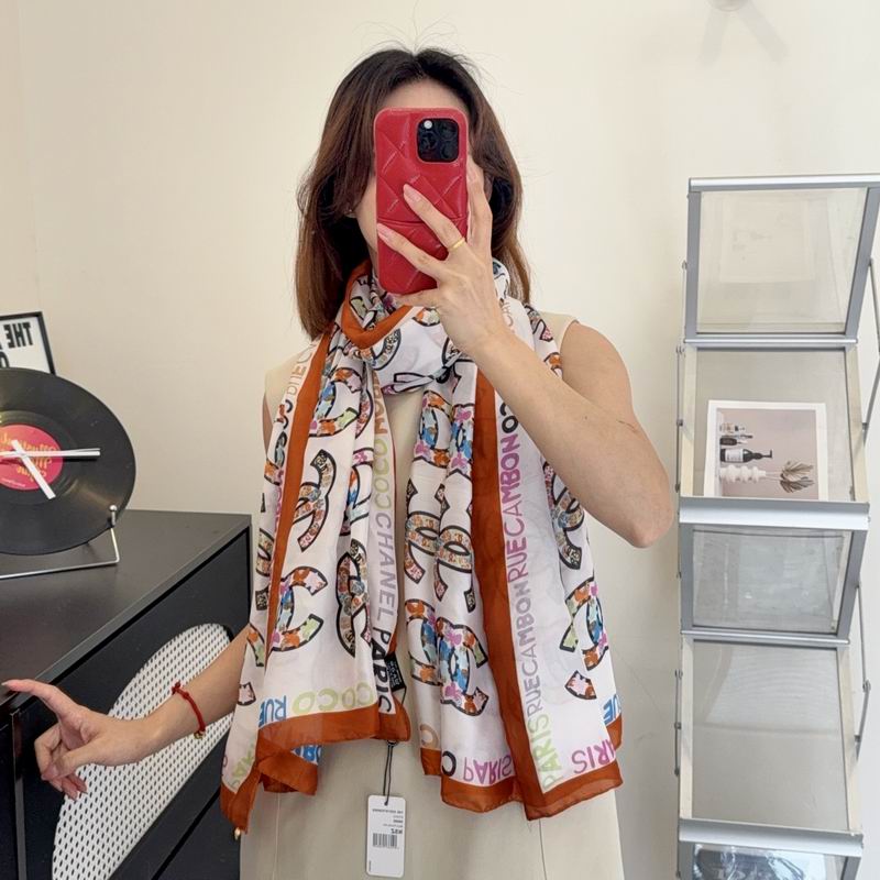 Chanel silk scarf 90-180cm E11 (8)