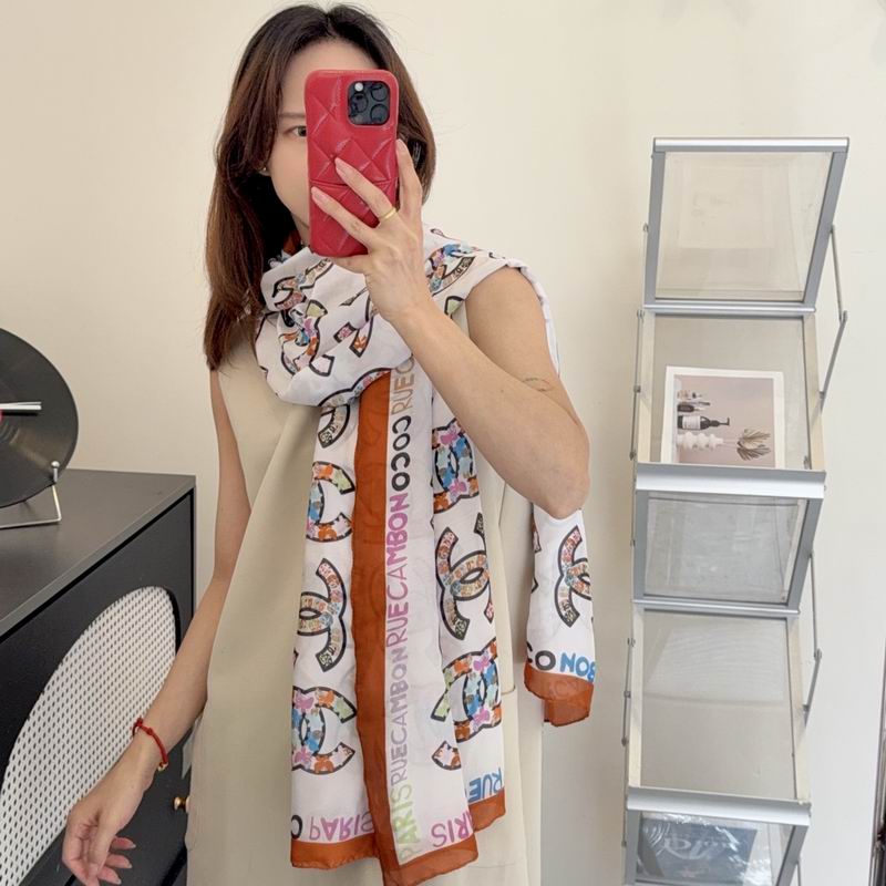 Chanel silk scarf 90-180cm E11 (9)