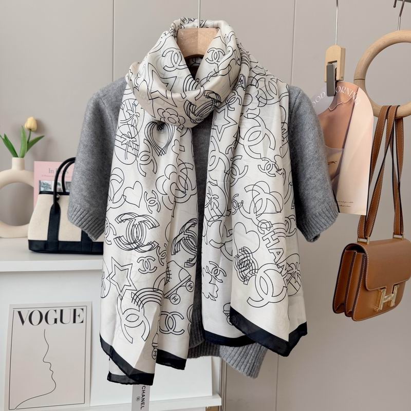 Chanel silk scarf 90-180cm E15 (10)