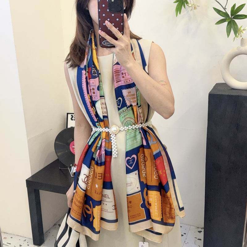 Chanel silk scarf 90-180cm E17 (5)