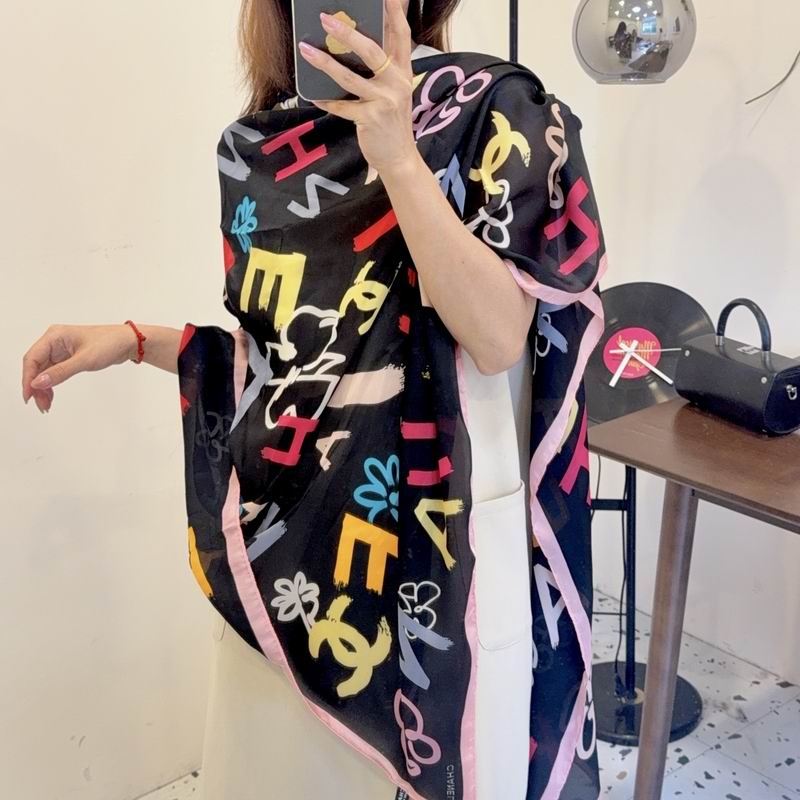 Chanel silk scarf 90-180cm E39 (10)