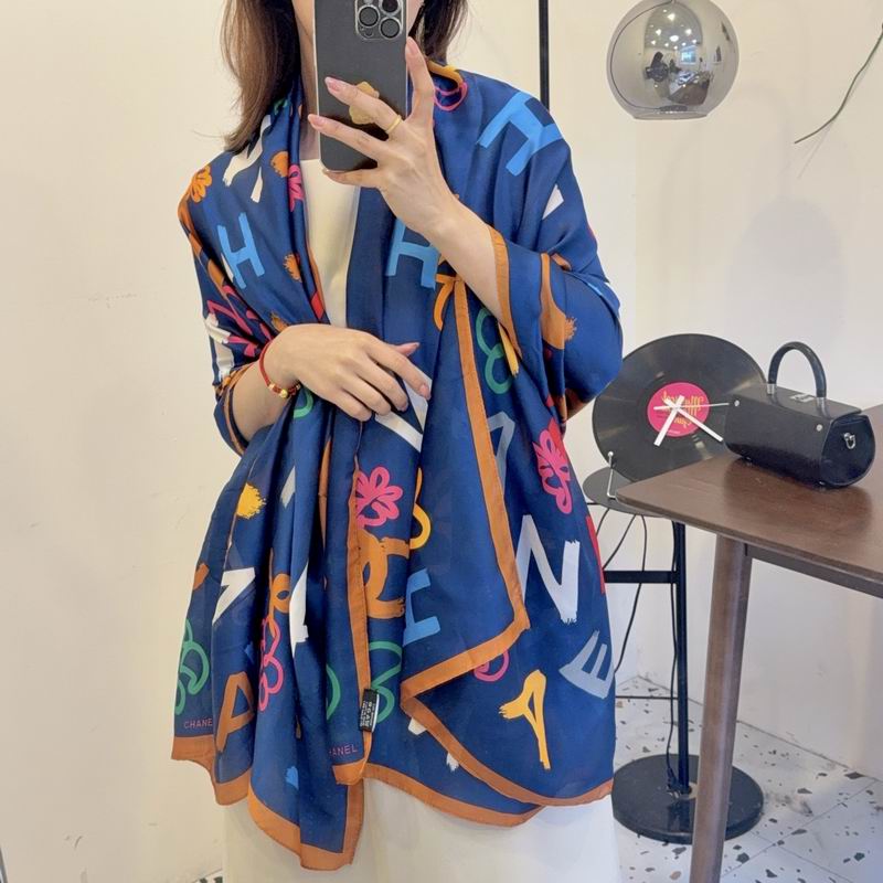 Chanel silk scarf 90-180cm E39 (15)