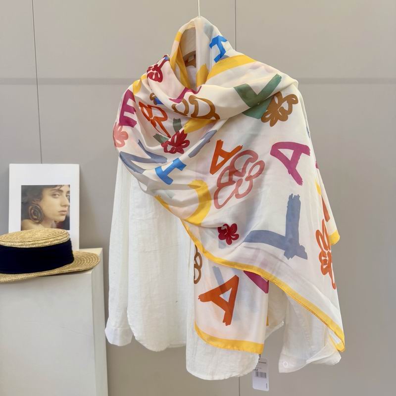 Chanel silk scarf 90-180cm E39 (6)