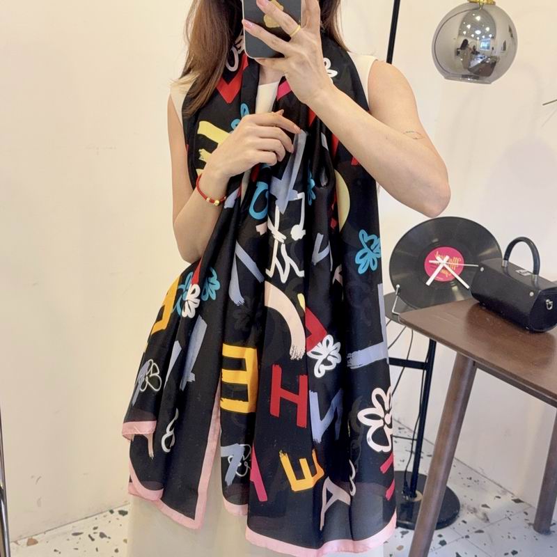 Chanel silk scarf 90-180cm E39 (9)