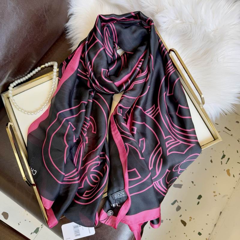 Chanel silk scarf 90-180cm E40 (10)