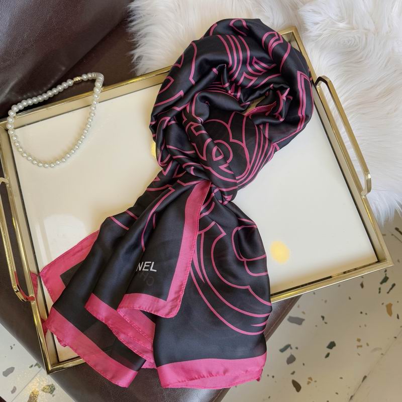Chanel silk scarf 90-180cm E40 (11)