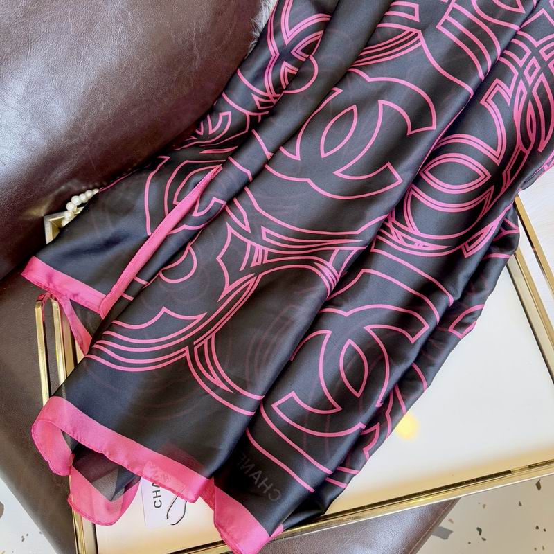 Chanel silk scarf 90-180cm E40 (12)