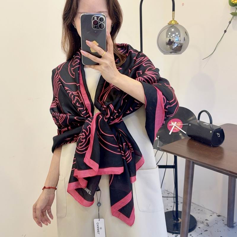 Chanel silk scarf 90-180cm E40 (8)