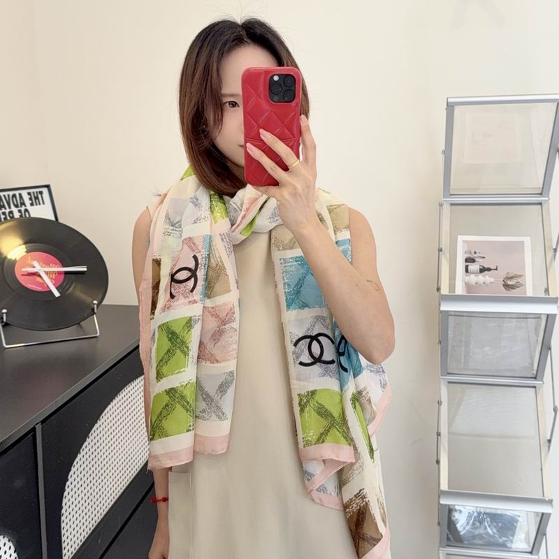Chanel silk scarf 90-180cm E46 (10)