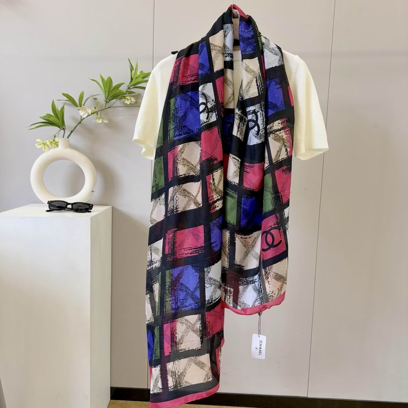 Chanel silk scarf 90-180cm E46 (3)