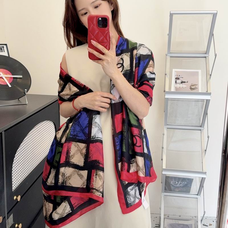 Chanel silk scarf 90-180cm E46 (6)