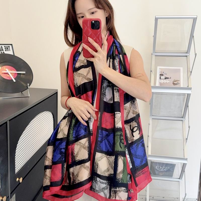 Chanel silk scarf 90-180cm E46 (7)