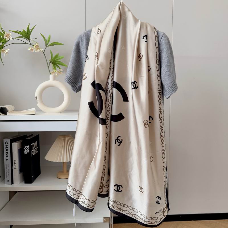 Chanel silk scarf 90-180cm E51 (8)