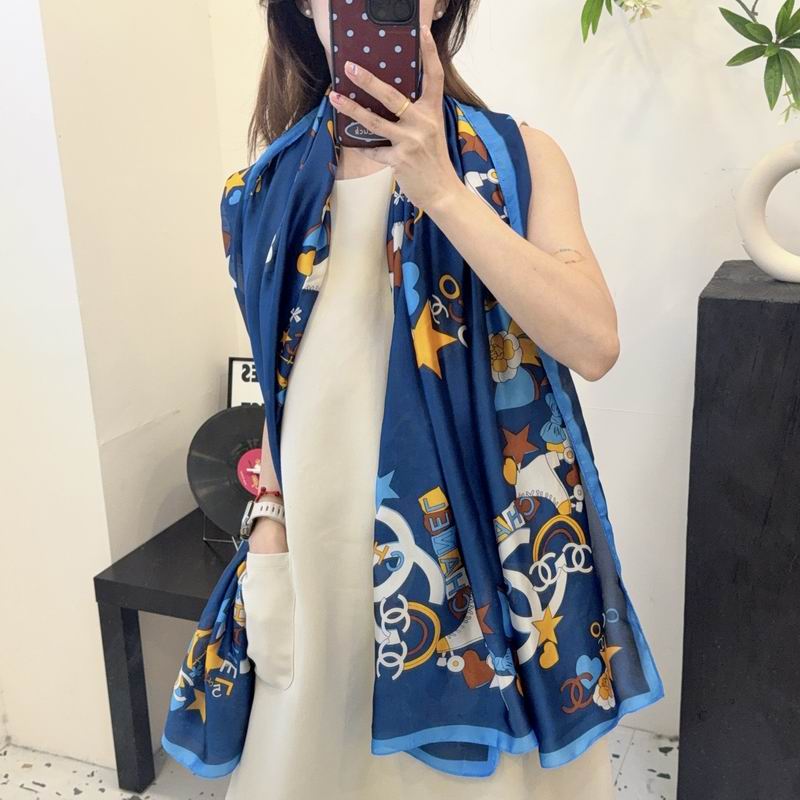 Chanel silk scarf 90-180cm E52 (10)