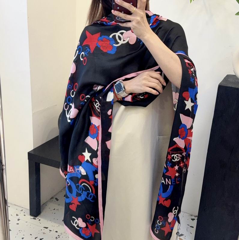 Chanel silk scarf 90-180cm E52 (19)