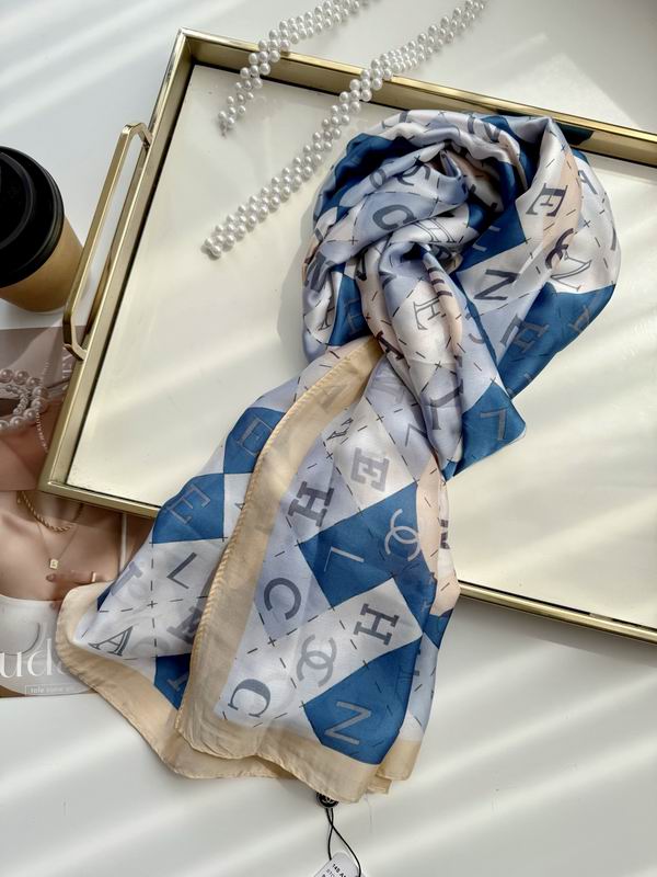 Chanel silk scarf 90-180cm E57 (12)