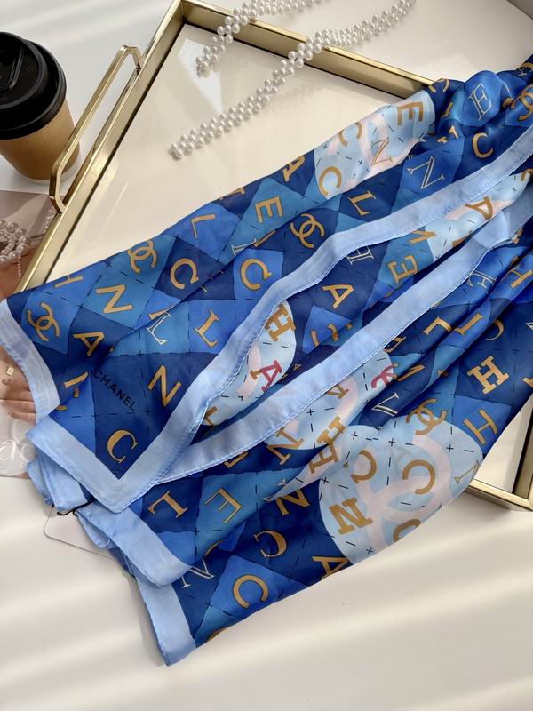 Chanel silk scarf 90-180cm E57 (14)