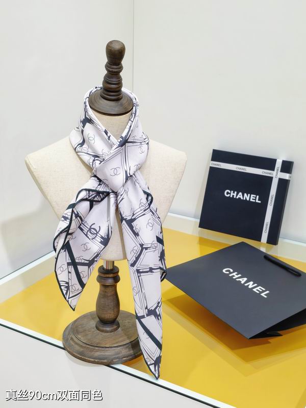 Chanel silk scarf 90X90cm E07 (2)