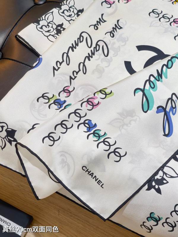 Chanel silk scarf 90X90cm E08 (16)