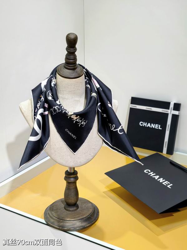 Chanel silk scarf 90X90cm E08 (3)