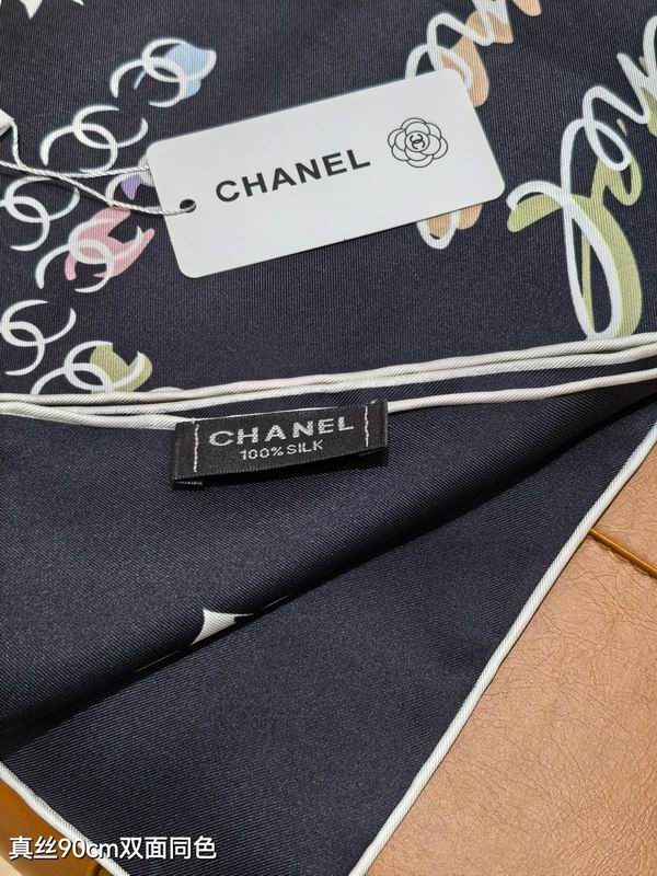 Chanel silk scarf 90X90cm E08 (5)