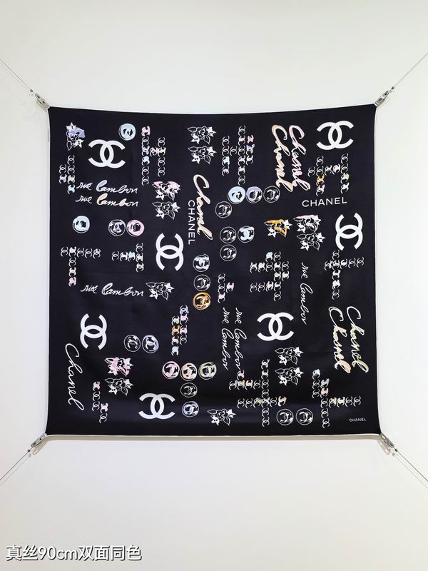 Chanel silk scarf 90X90cm E08 (9)