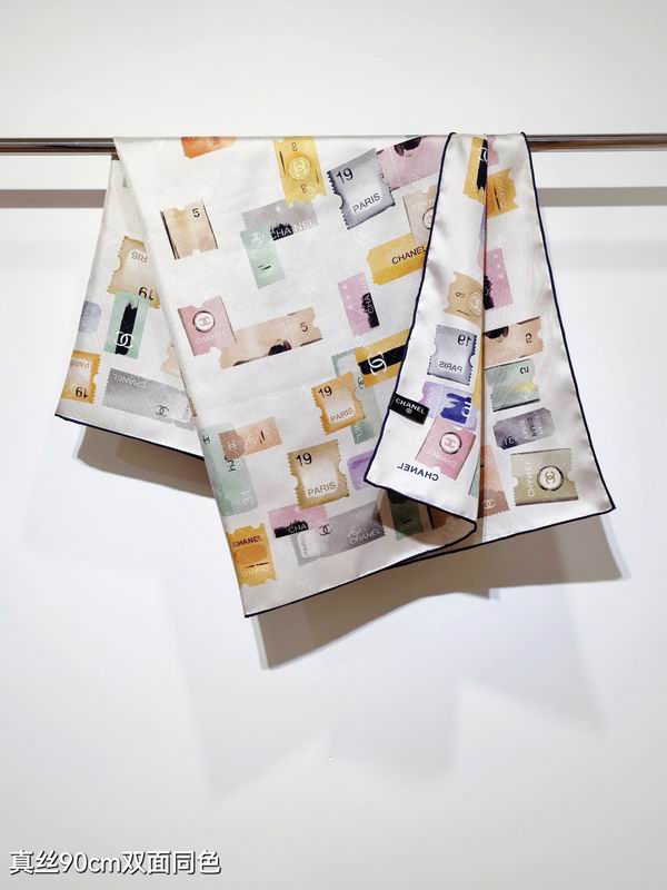 Chanel silk scarf 90X90cm E18 (3)