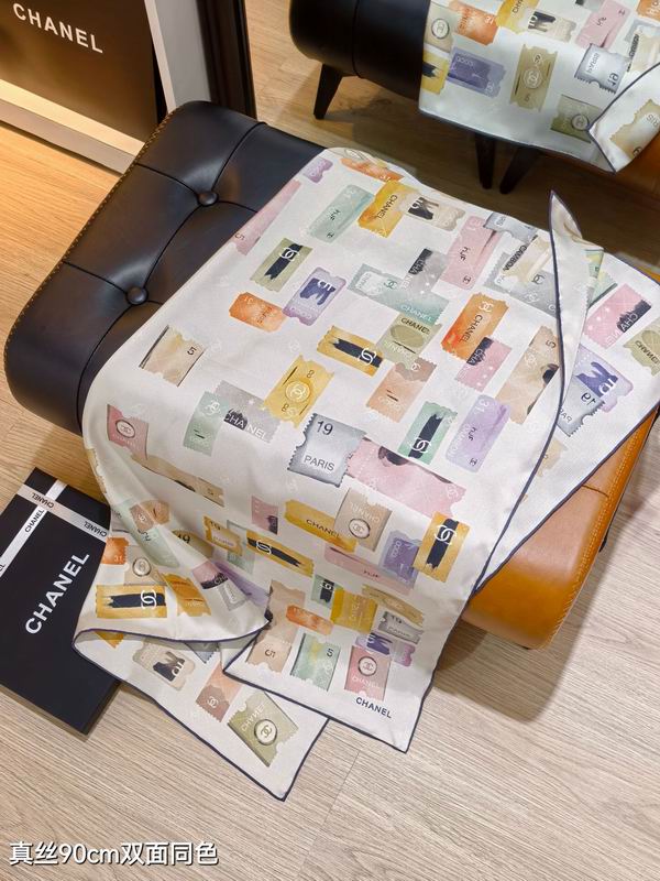Chanel silk scarf 90X90cm E18 (6)