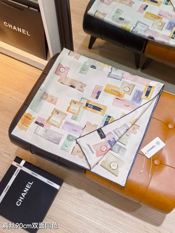 Chanel silk scarf 90X90cm E18 (7)