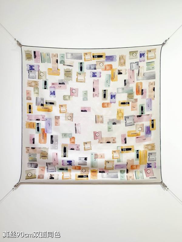Chanel silk scarf 90X90cm E18 (8)