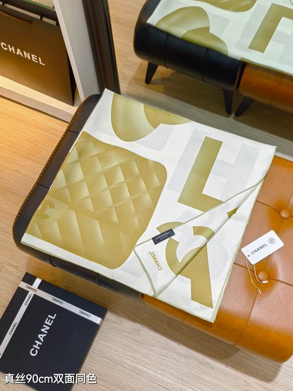Chanel silk scarf 90X90cm E21 (7)