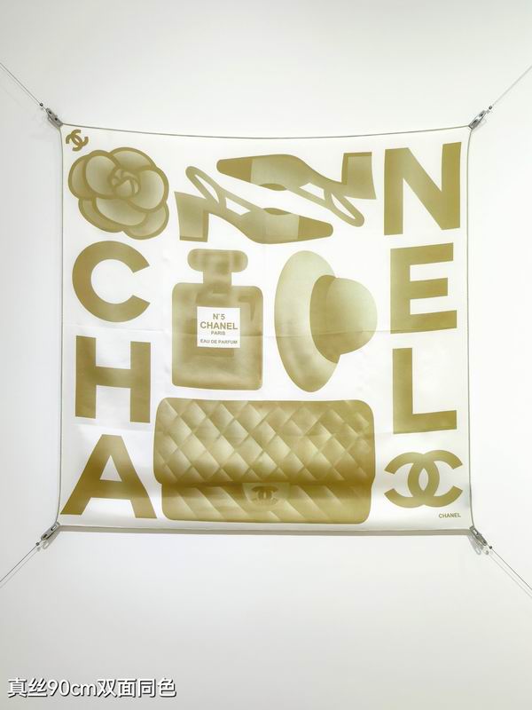 Chanel silk scarf 90X90cm E21 (8)