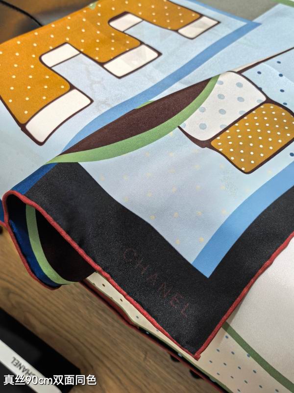 Chanel silk scarf 90X90cm E46 (6)