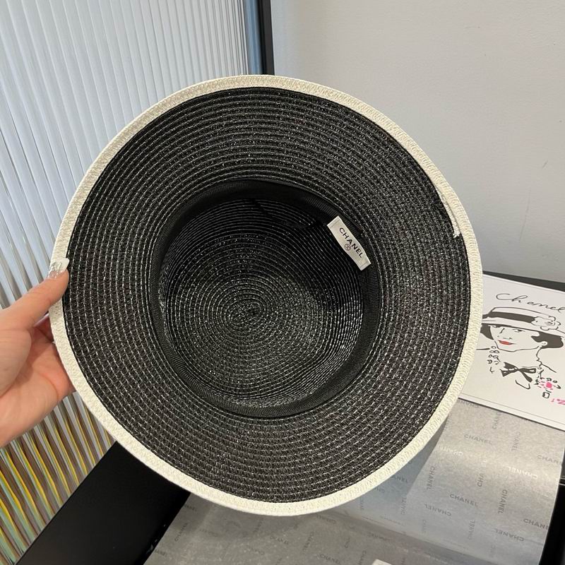 Chanel top hat dx (1)