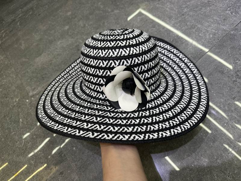 Chanel top hat dx (27)