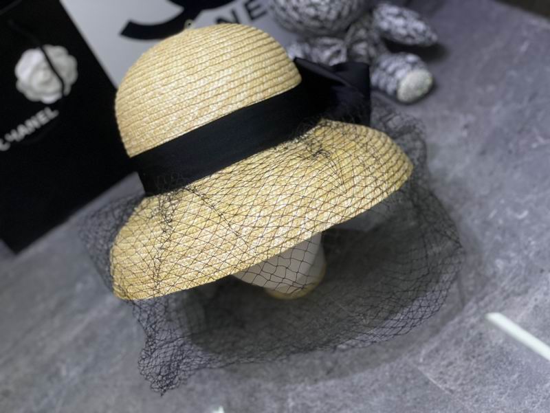 Chanel top hat dx (36)
