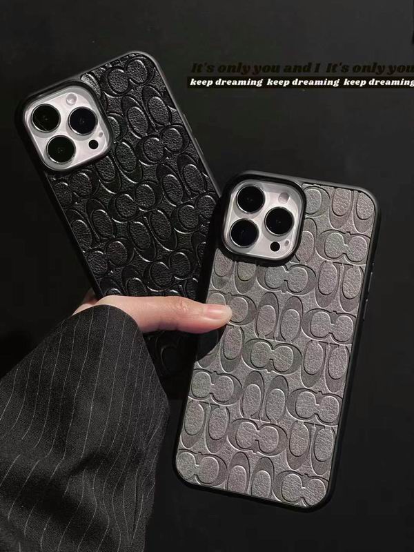 Coach iphone 16Pro max (13)