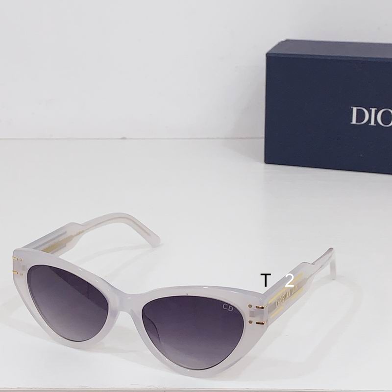 Dior  871 55 18-145 b031