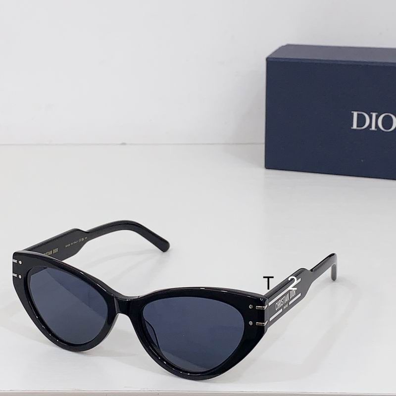 Dior  871 55 18-145 b061