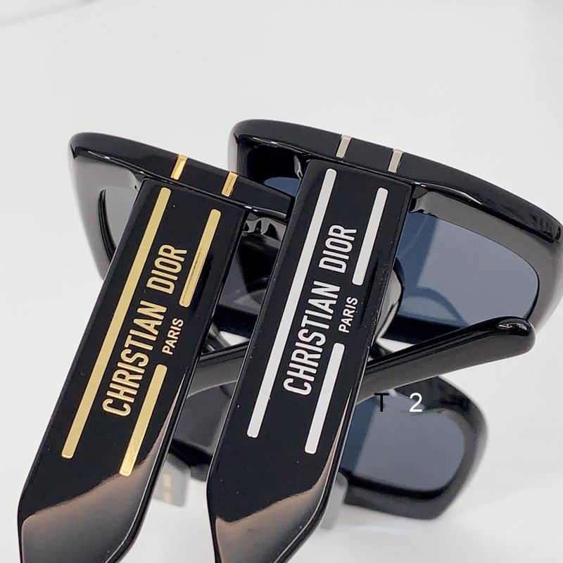 Dior  S11F 54 21-145 b08