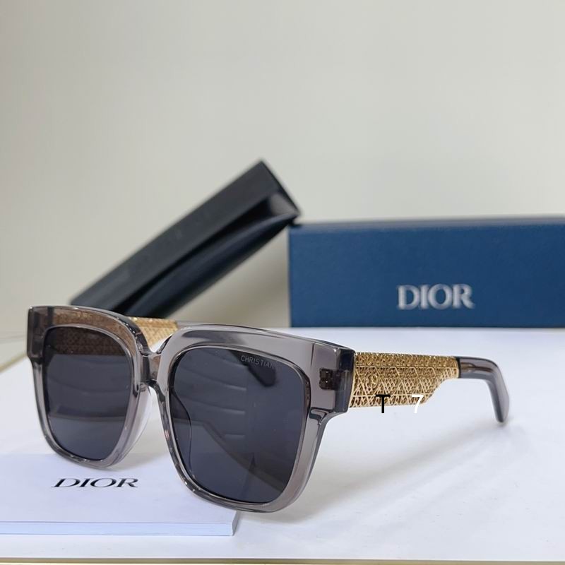 Dior 0303 56 17-145 G05
