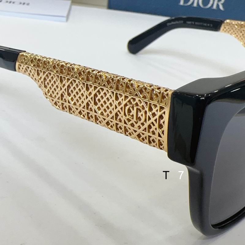 Dior 0303 56 17-145 G06