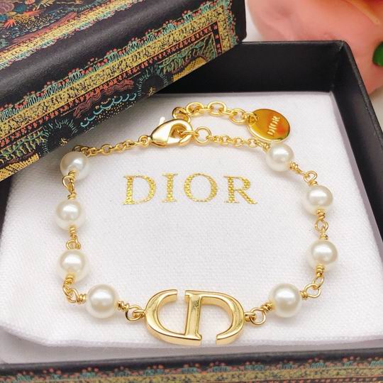 Dior Bracelet 12lyh24 (4)
