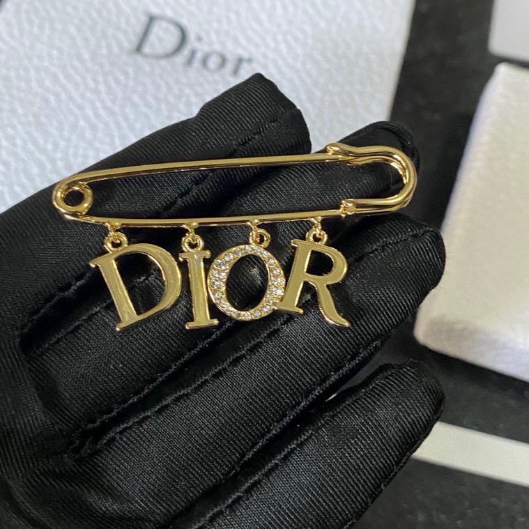 Dior Brooch 01lyh37 (2)