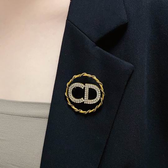 Dior Brooch 01lyh39 (7)