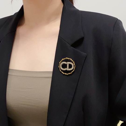 Dior Brooch 01lyh39 (8)