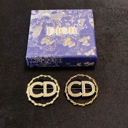 Dior Brooch 01lyh39 (9)