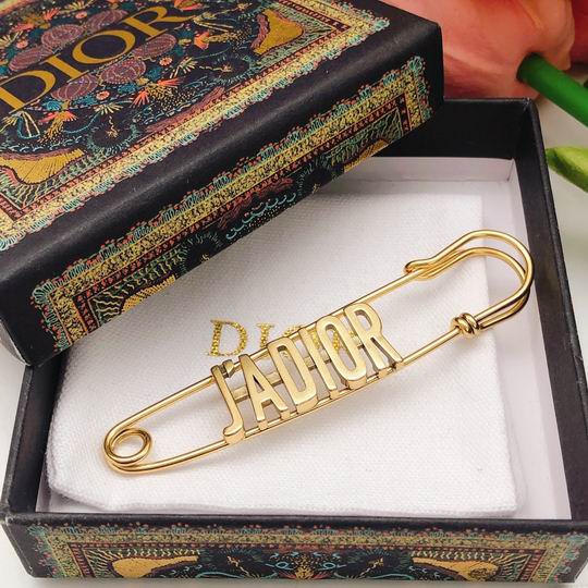 Dior Brooch 12lyh26 (1)