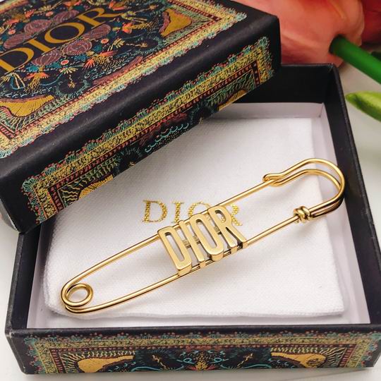 Dior Brooch 12lyh26 (6)
